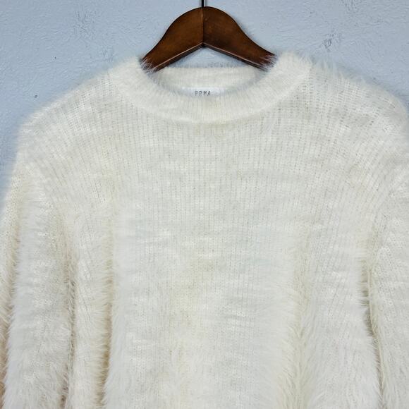 PRMA Sweater Mock Neck Soft Fuzzy Bell Sleeve Casual - L - Picture 2 of 5